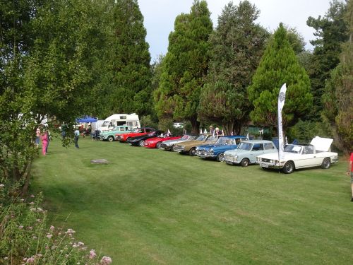 DSC08673 Club Cars